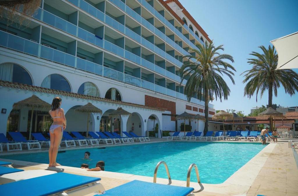 Your Summer holiday in Costa Dorada!