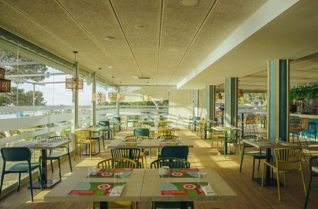 ¡ÚLTIMA HORA! Resort en primera línea de playa cerca de l'Hospitalet de l'Infant (Costa Dorada) - Alannia Costa Dorada