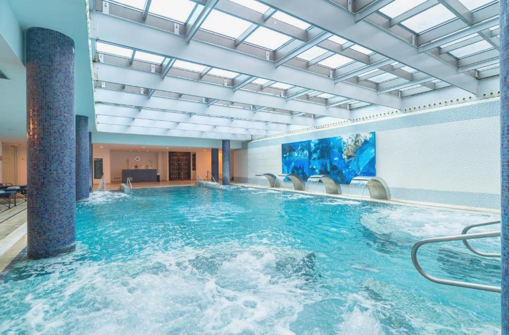Relax termal a 30 minutos de Barcelona en hotel 4*