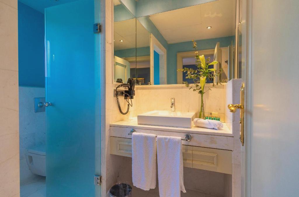 Relax termal a 30 minutos de Barcelona en hotel 4* - Hotel Blancafort Spa Termal