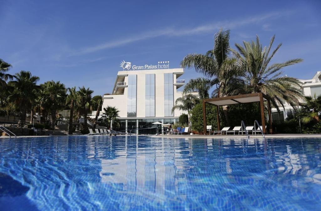 Genießen Sie ein exklusives 5* Hotel mit Spa in La Pineda (Costa Dorada)