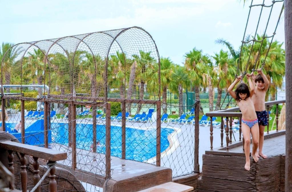 Halloween de lujo en un Hotel 5* con SPA en la Costa Daurada - Gran Palas Experience Spa & Beach Resort