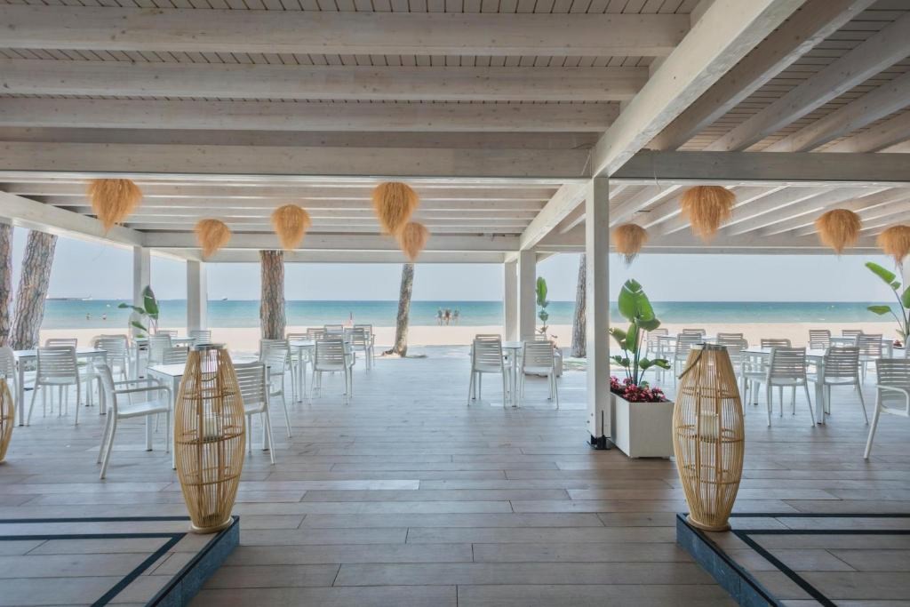 1ª línea de playa en Hotel 4* en la Pineda - Hotel Best Terramarina