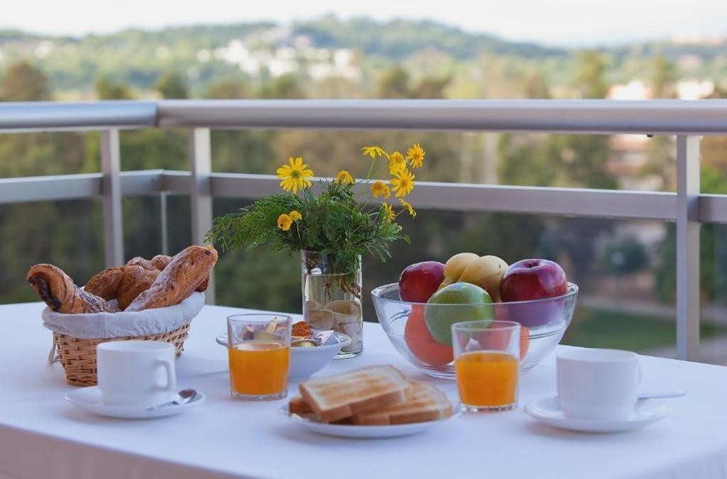 Rentalmar Pineda Suites