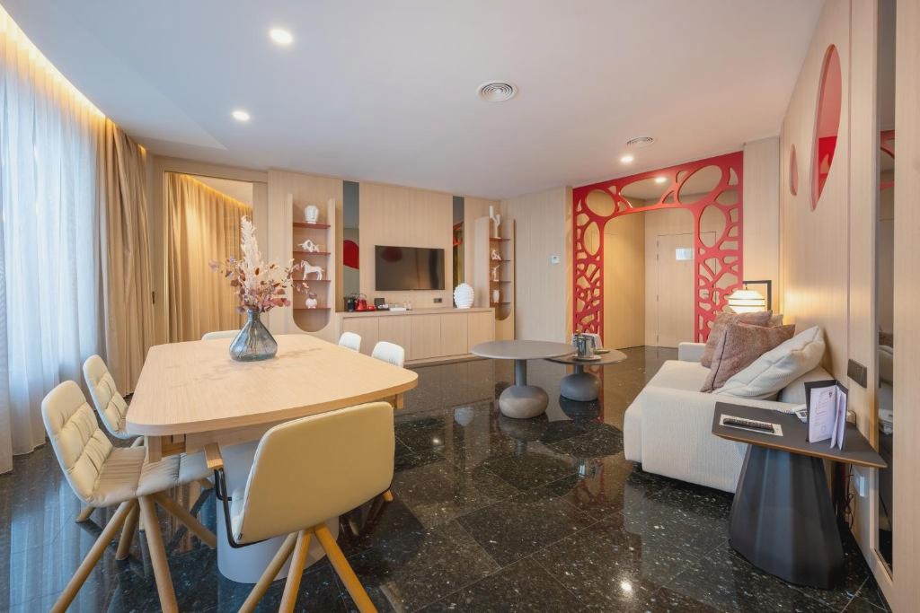 Hotel Porta Fira 4* Sup