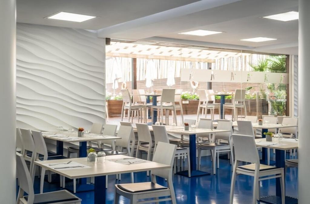 ¡El destino que nunca falla! Lloret de Mar en hotel 4*