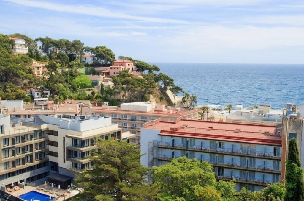 ¡El destino que nunca falla! Lloret de Mar en hotel 4*
