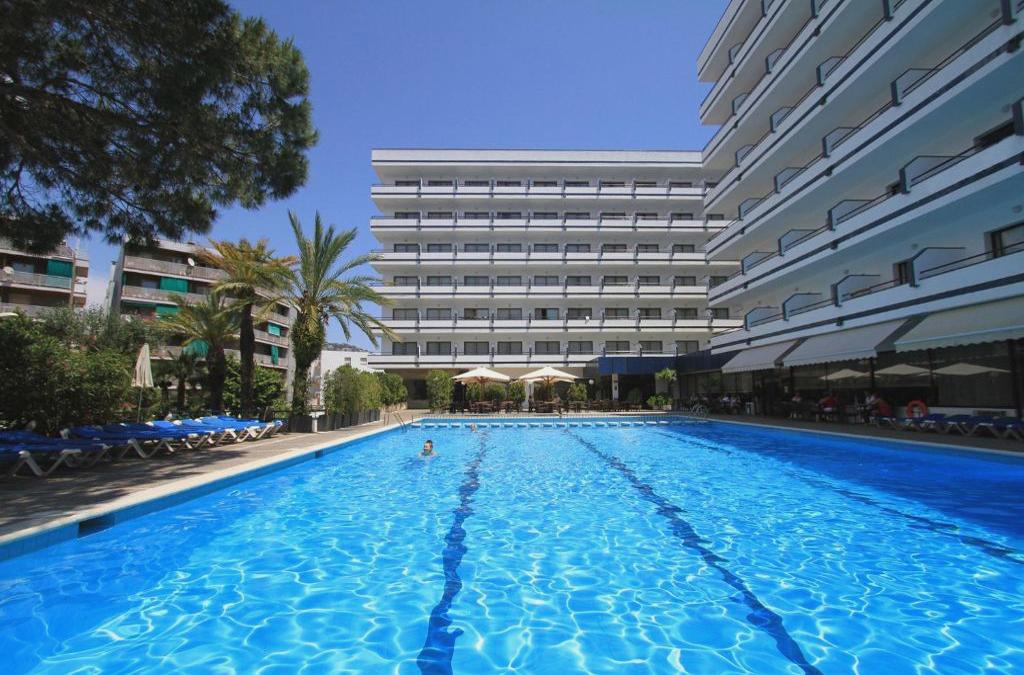 Mergulhe no verão na Costa Brava!