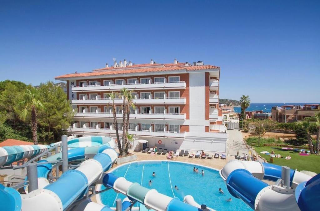 ¡Última hora! Planazo en Lloret de Mar: hotel 4* cerca de la playa