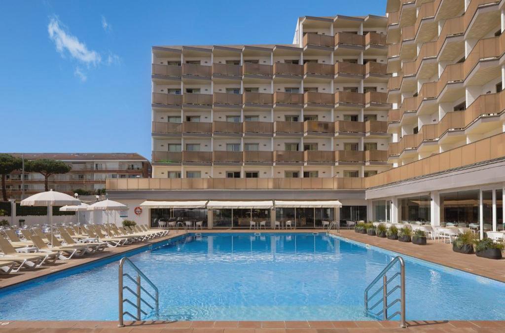 ¡Especial Halloween en Lloret de Mar! - htop Amatista - Bliss