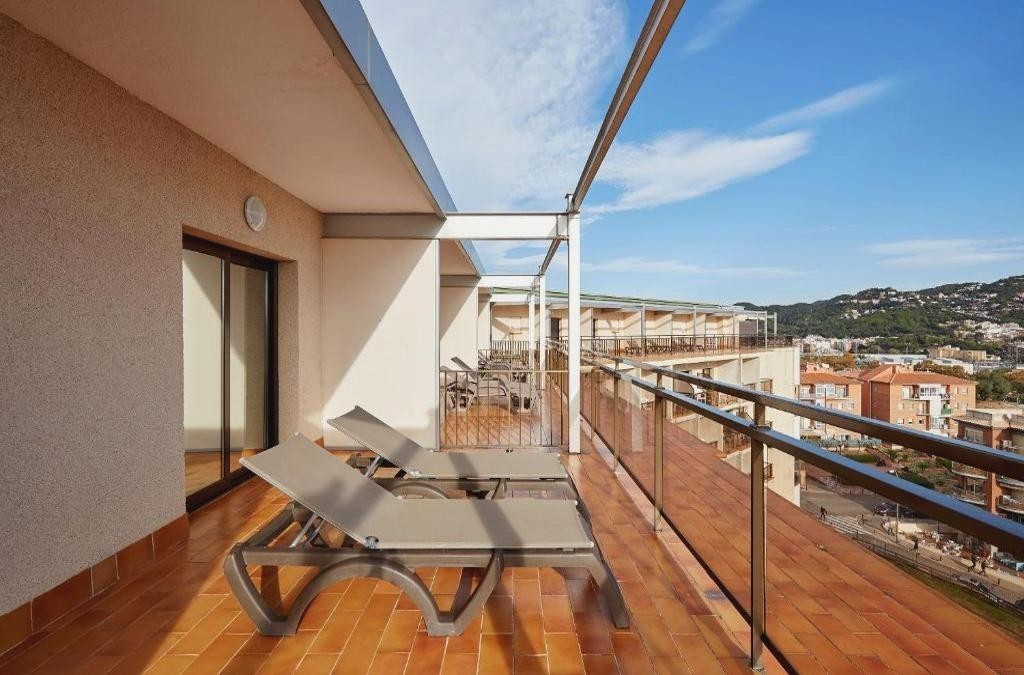 Escapada familiar en Lloret de Mar junto al Mediterráneo - Hotel Samba