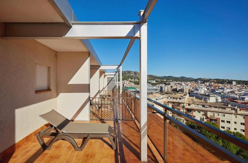 Escapada familiar en Lloret de Mar junto al Mediterráneo - Hotel Samba