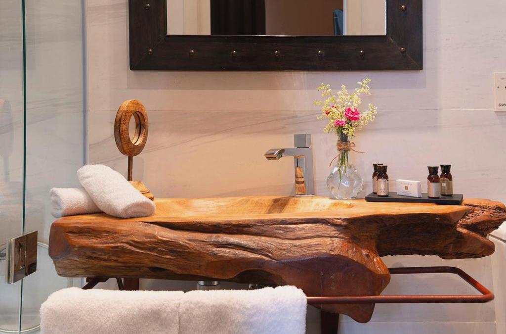 Hotel 5* en un monasterio del s. X en plena Costa Brava