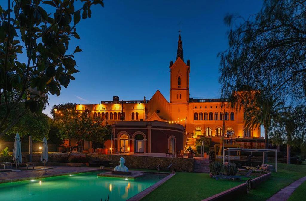Hotel 5* en un monasterio del s. X en plena Costa Brava - Sant Pere del Bosc Hotel & Spa - Adults Recommended