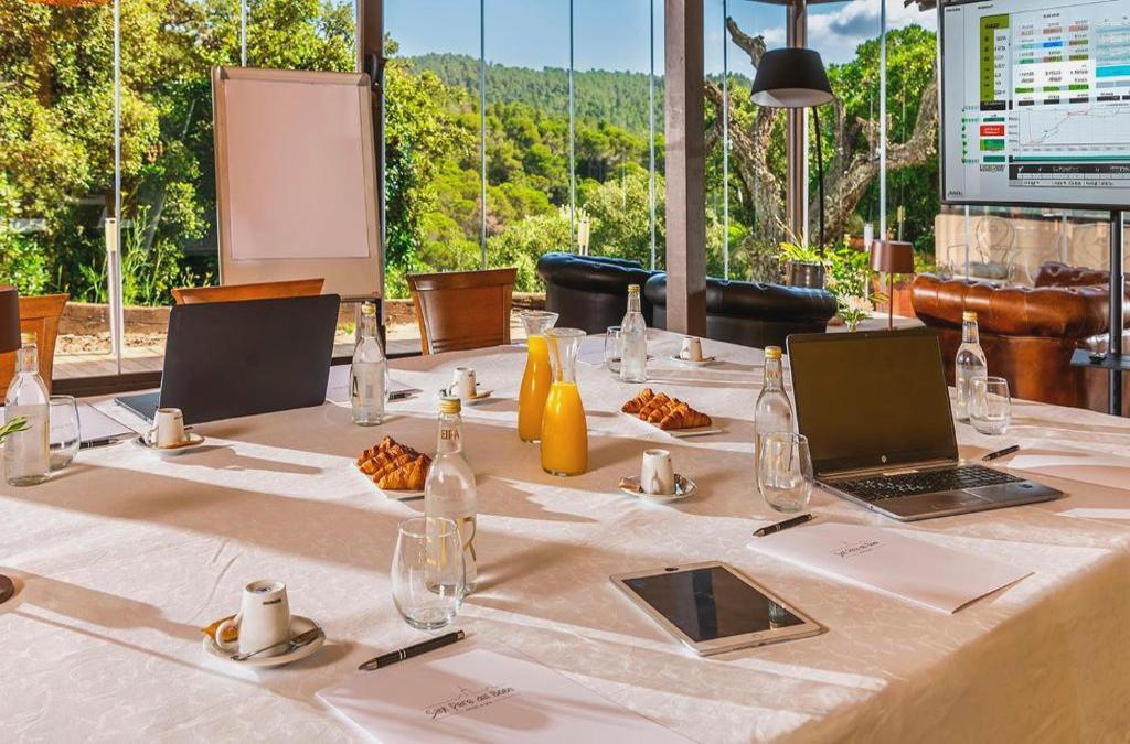Hotel 5* en un monasterio del s. X en plena Costa Brava - Sant Pere del Bosc Hotel & Spa - Adults Recommended