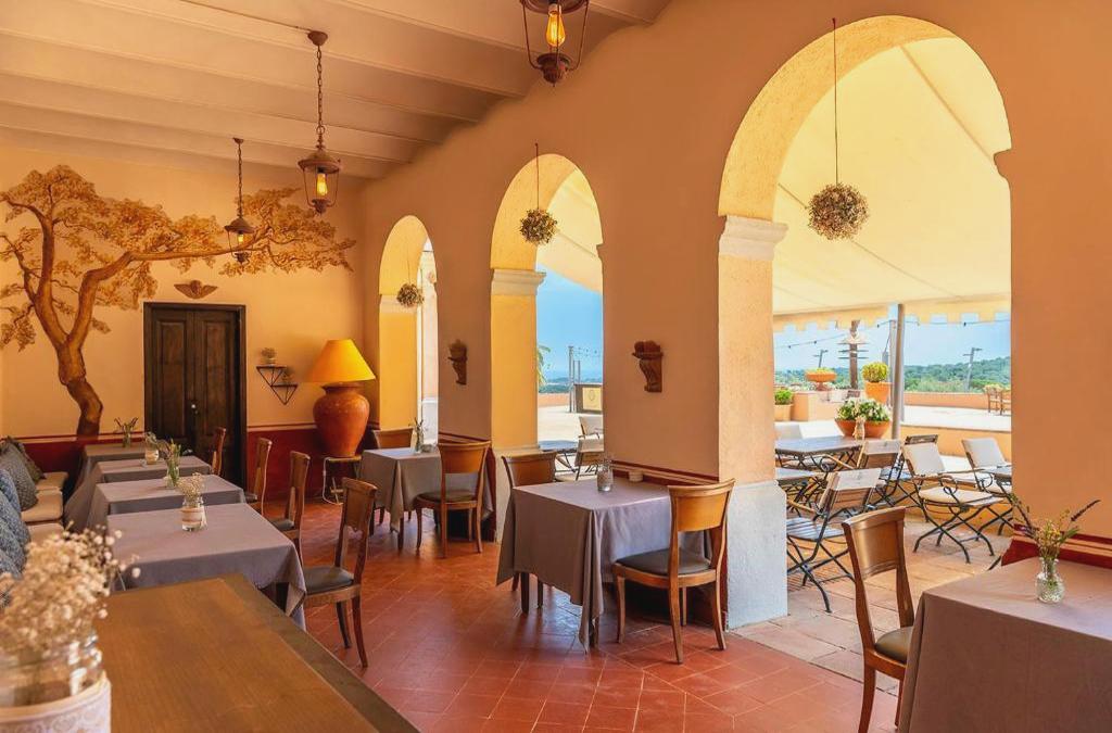 Hotel 5* en un monasterio del s. X en plena Costa Brava