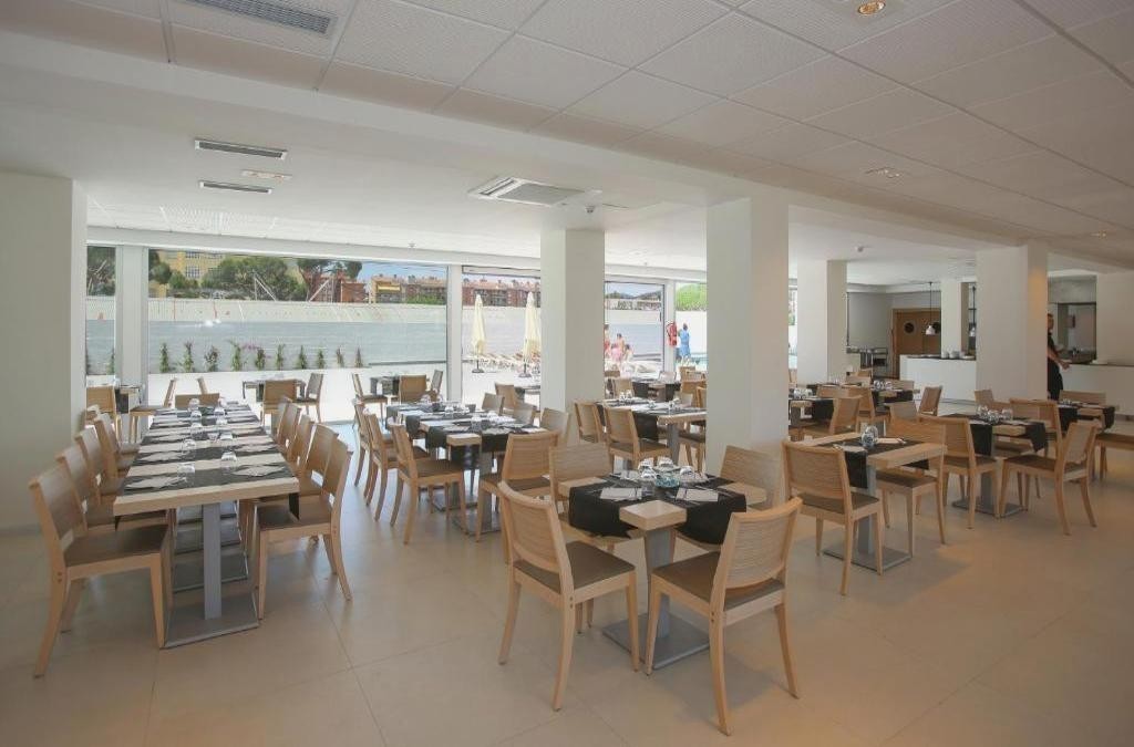¿Necesitas una escapada a la costa? Malgrat de Mar te espera - Hotel Europa & Spa