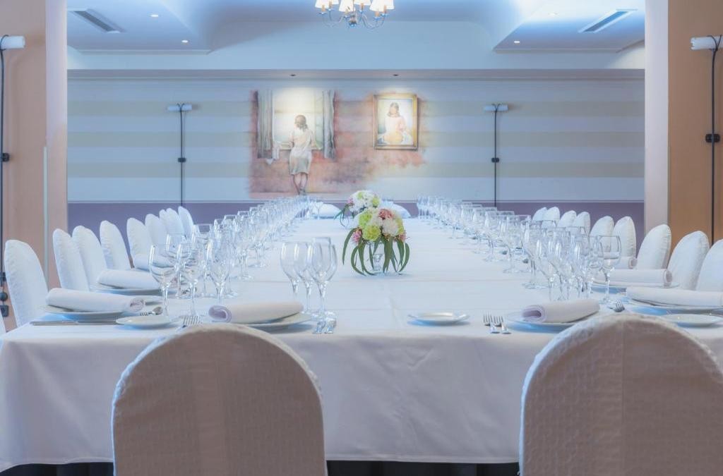 ¡Sumérgete en el paraíso termal de la Costa Dorada! Hotel 4* con Aquatonic incluido - Hotel Termes Montbrió