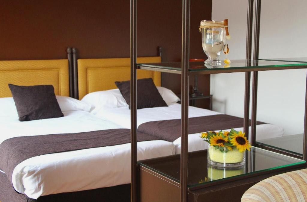 ¡Sumérgete en el paraíso termal de la Costa Dorada! Hotel 4* con Aquatonic incluido - Hotel Termes Montbrió
