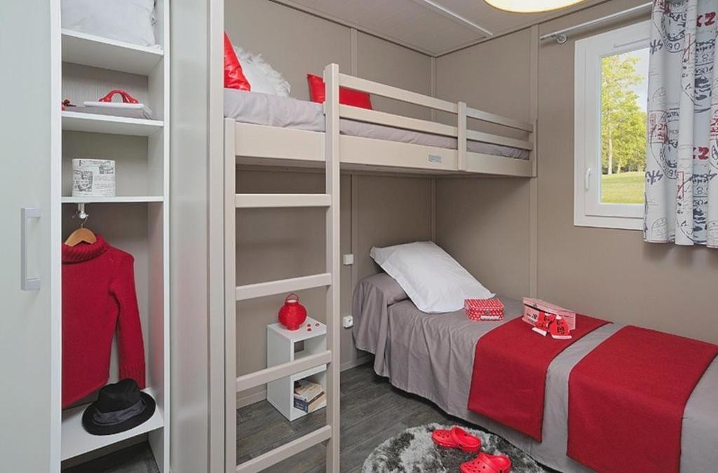 Mucho más que un camping: tu cabaña con estilo frente al Mediterráneo - Alannia Els Prats