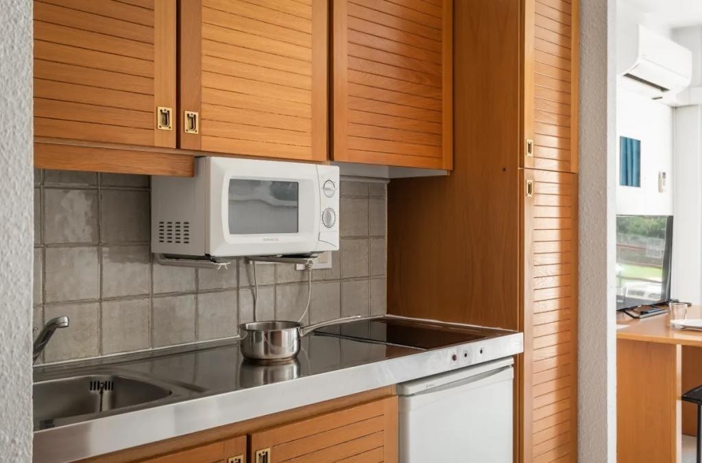 Descubre Pals desde un apartamento junto a la Costa Brava