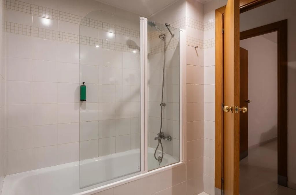 Descubre Pals desde un apartamento junto a la Costa Brava - Aparthotel & Village Golf Beach