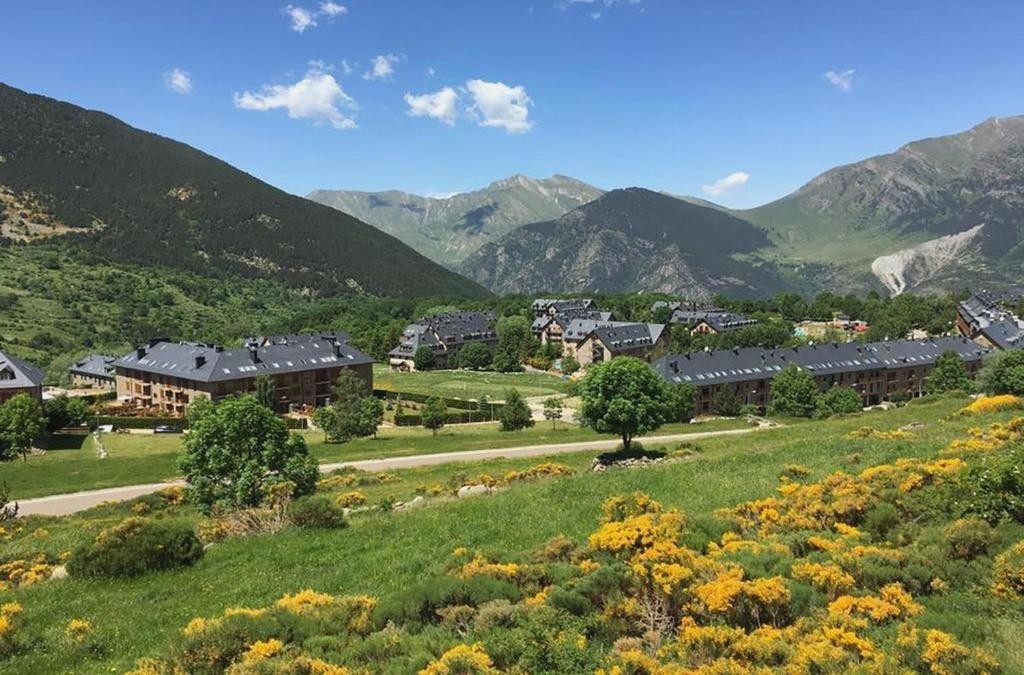 Adrenalina y Motos de Nieve en Boí Taüll Resort - Hotel Taüll