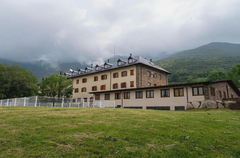 Adrenalina y Motos de Nieve en Boí Taüll Resort - Hotel Taüll