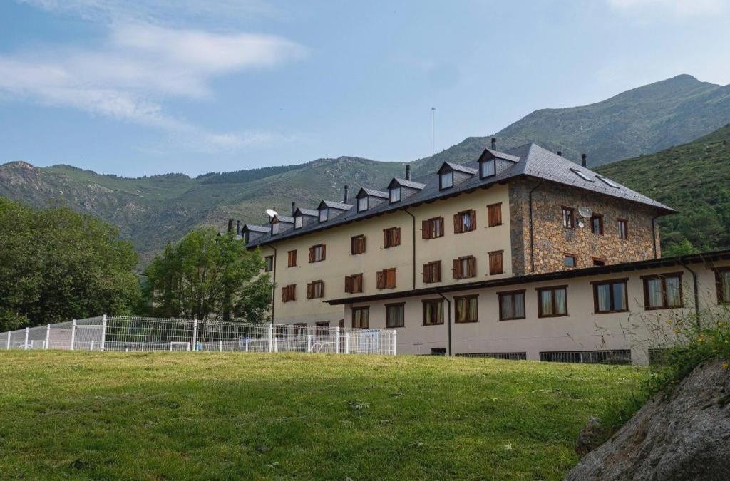 Adrenalina y Motos de Nieve en Boí Taüll Resort - Hotel Taüll