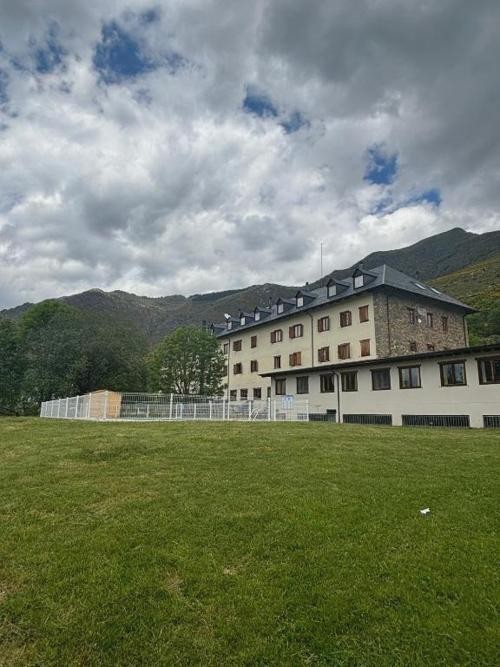 Adrenalina y Motos de Nieve en Boí Taüll Resort - Hotel Taüll