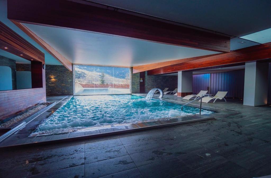 Naturaleza y spa en Boí Taüll: desconecta entre montañas y lagos