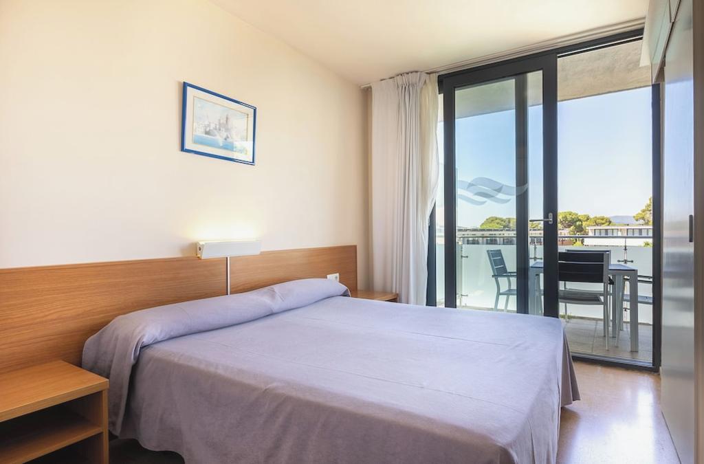 Platja d'Aro: Sunny Beaches & Secret Coves