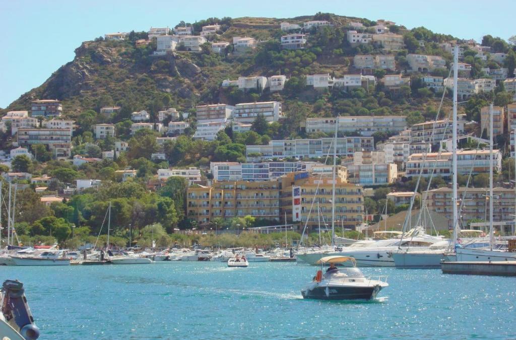 Vive Roses: la esencia más salvaje y auténtica de la Costa Brava - Hotel Univers