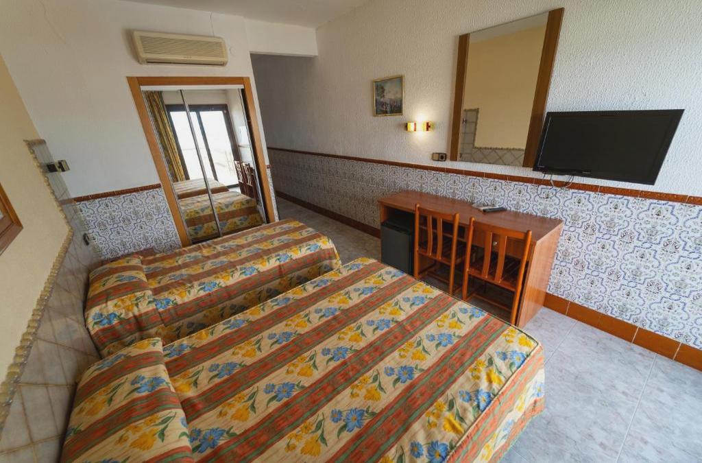 Vive Roses: la esencia más salvaje y auténtica de la Costa Brava - Hotel Univers