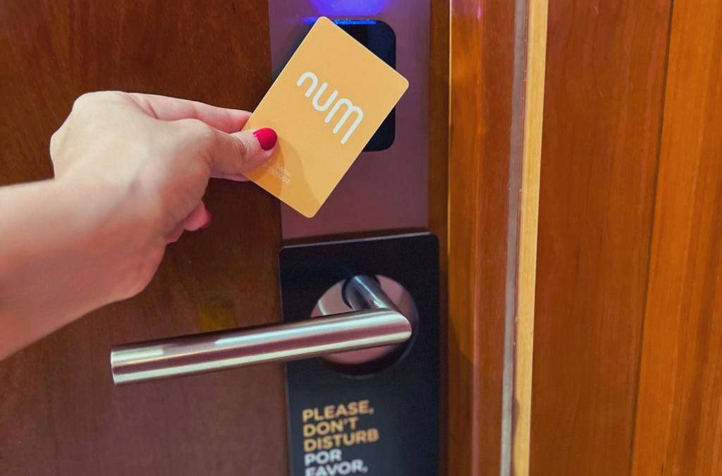 Num Hotel