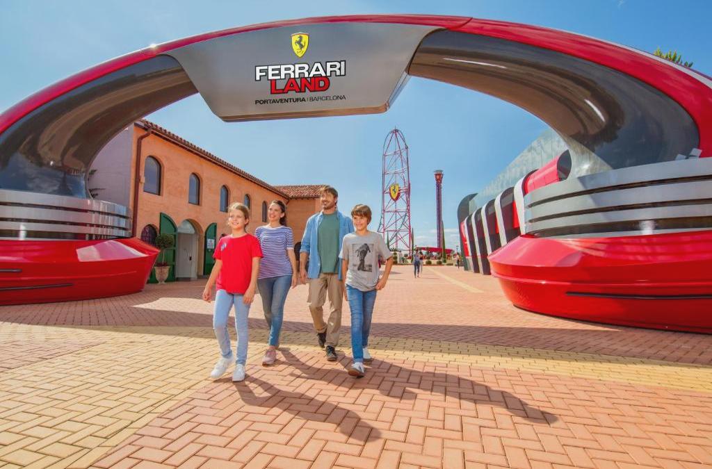 Vive la experiencia más completa de PortAventura en el Hotel El Paso 4*