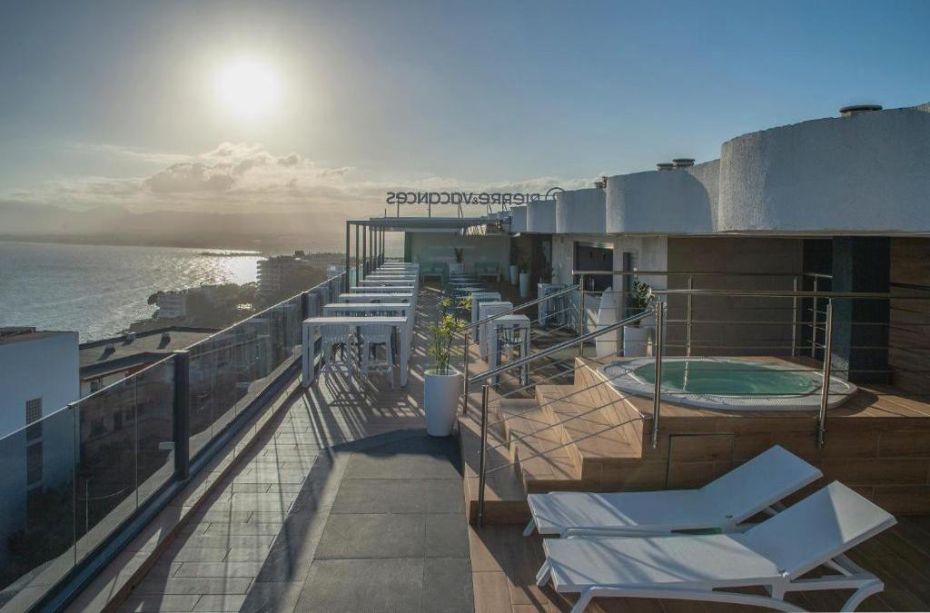 Disfruta del ritmo de Salou en hotel 3* Adults Recommended