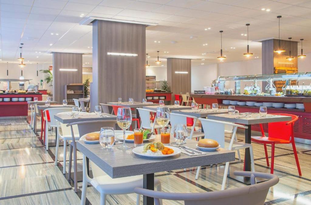 Disfruta del ritmo de Salou en hotel 3* Adults Recommended