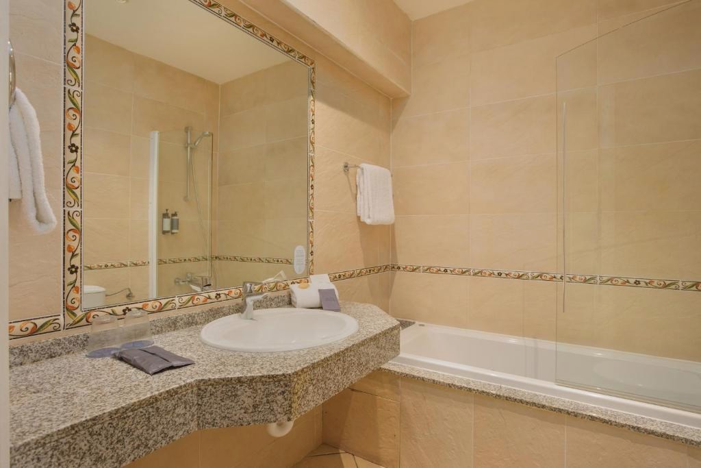 Eden Roc Hotel & Spa by Brava Hoteles