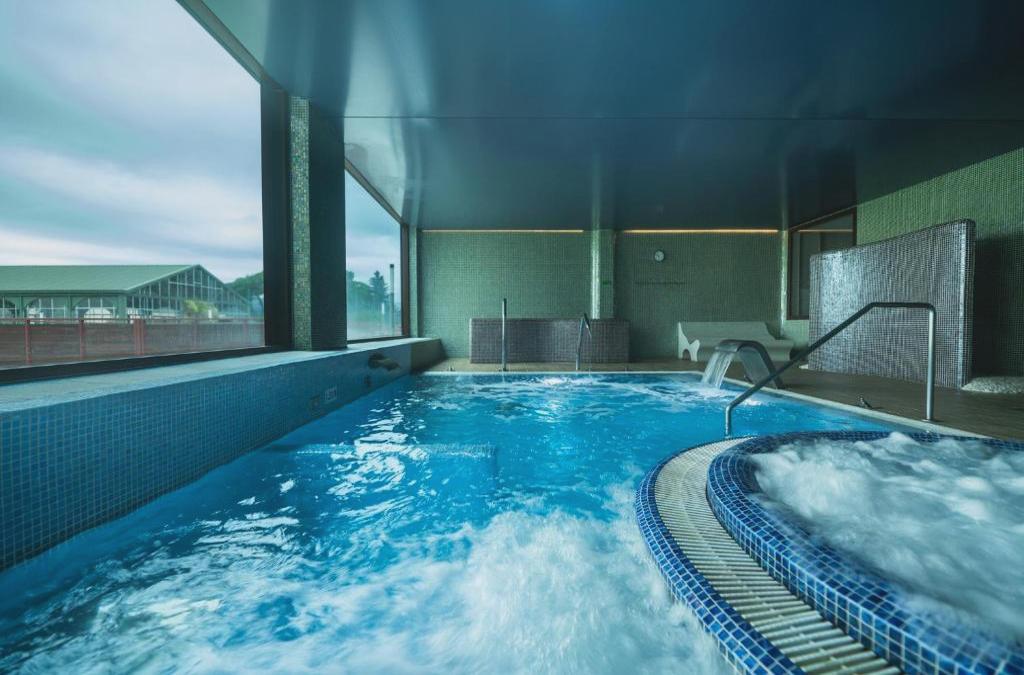 Naturaleza, calma y burbujas en Santa Coloma de Farners: hotel 4* con spa incluido - Hotel Mas Sola