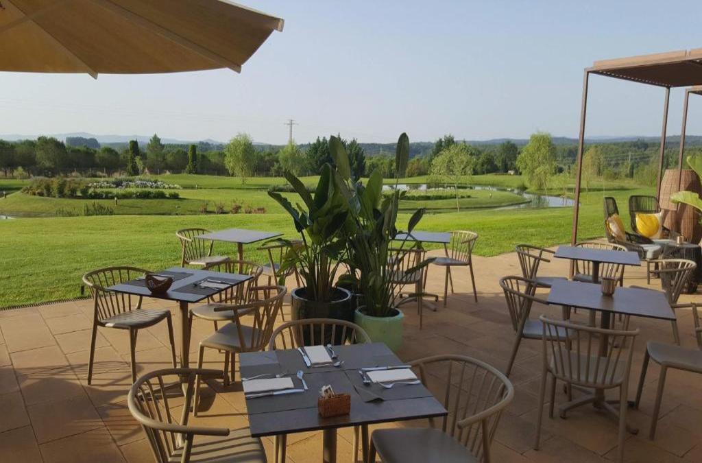 Naturaleza, calma y burbujas en Santa Coloma de Farners: hotel 4* con spa incluido - Hotel Mas Sola