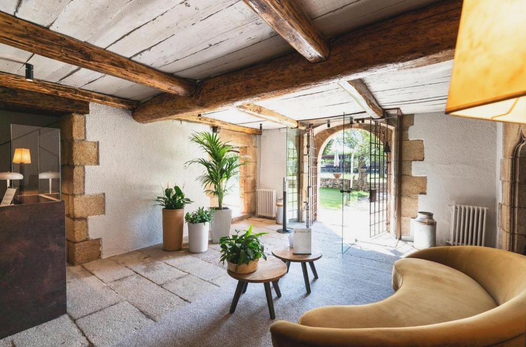 Naturaleza, calma y burbujas en Santa Coloma de Farners: hotel 4* con spa incluido - Hotel Mas Sola