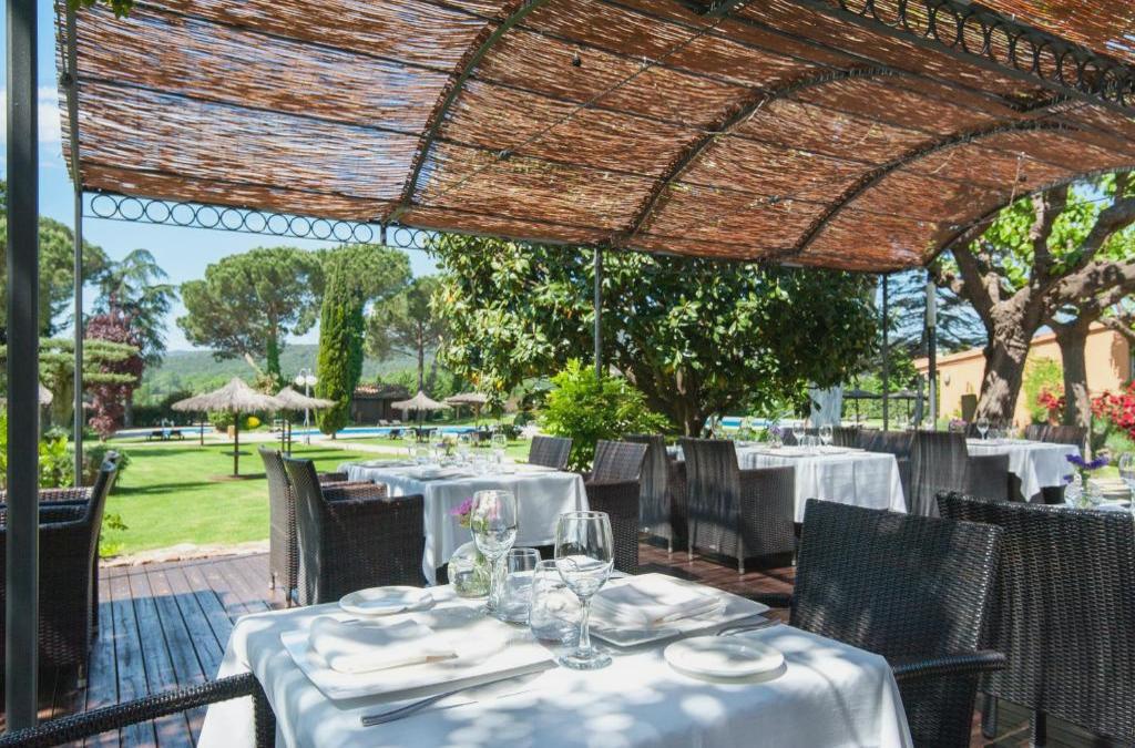Naturaleza, calma y burbujas en Santa Coloma de Farners: hotel 4* con spa incluido - Hotel Mas Sola
