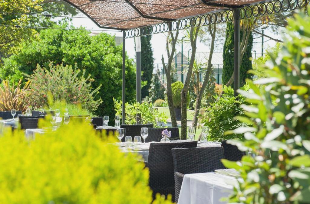 Naturaleza, calma y burbujas en Santa Coloma de Farners: hotel 4* con spa incluido - Hotel Mas Sola