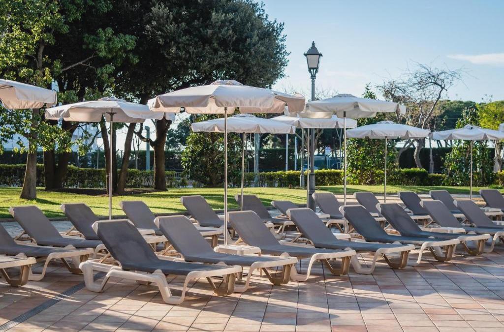 ¡La Costa del Maresme! Vacaciones en Santa Susana en hotel 4*