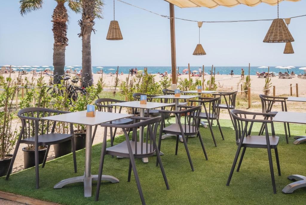 Adults Only: Hotel 4* en Santa Susana con Media Pensión - (ThePlace) Mar Mediterrania