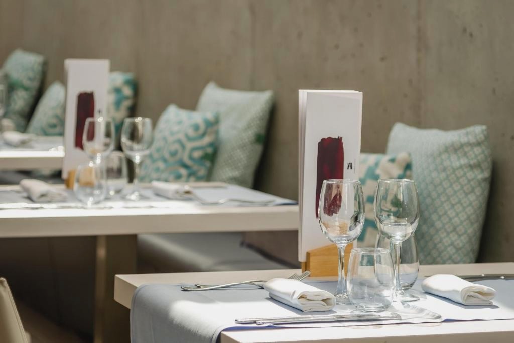 Adults Only: Hotel 4* en Santa Susana con Media Pensión - (ThePlace) Mar Mediterrania