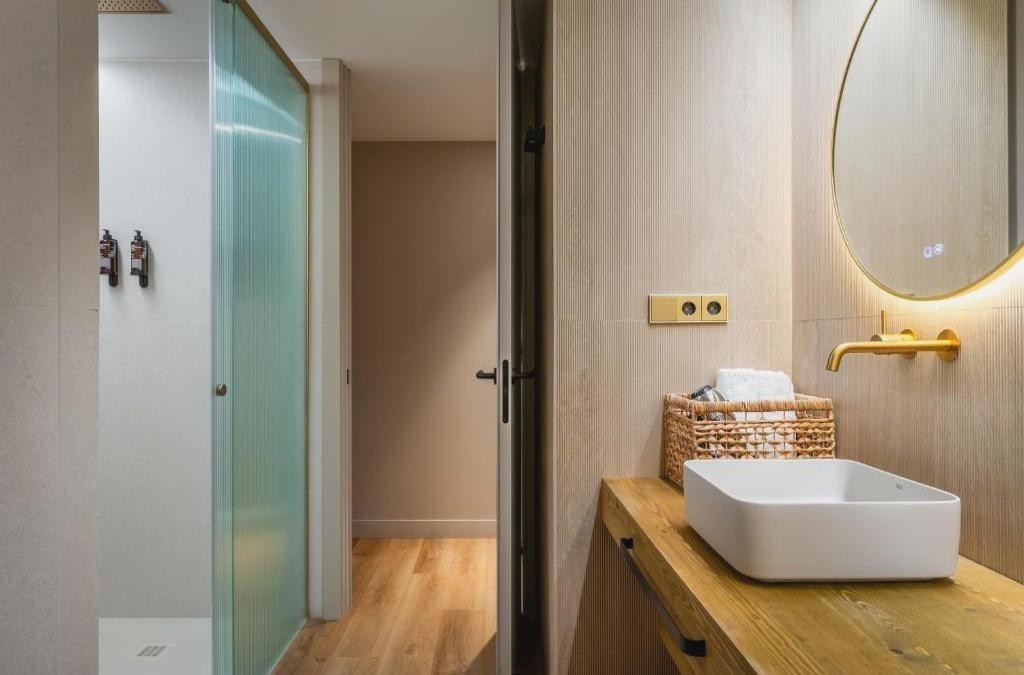 Alójate en un hotel 4* superior recién reformado en la Costa del Maresme - Hotel Alegria El Mar 4* SUP