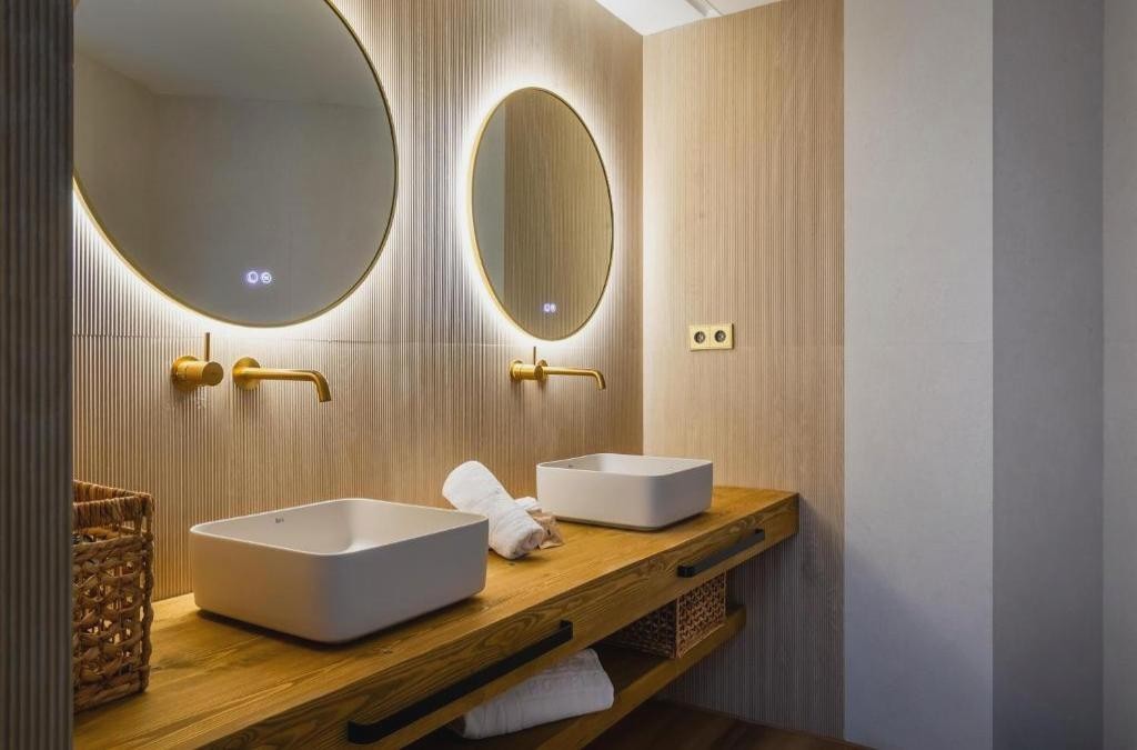 Alójate en un hotel 4* superior recién reformado en la Costa del Maresme - Hotel Alegria El Mar 4* SUP