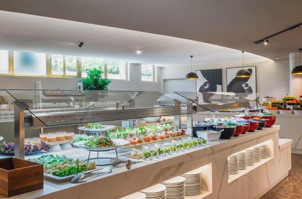 Alójate en un hotel 4* superior recién reformado en la Costa del Maresme - Hotel Alegria El Mar 4* SUP